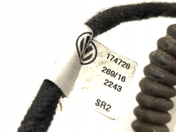 Höger baklucka gasdämpare VW Passat B8 3G9827851A image 5