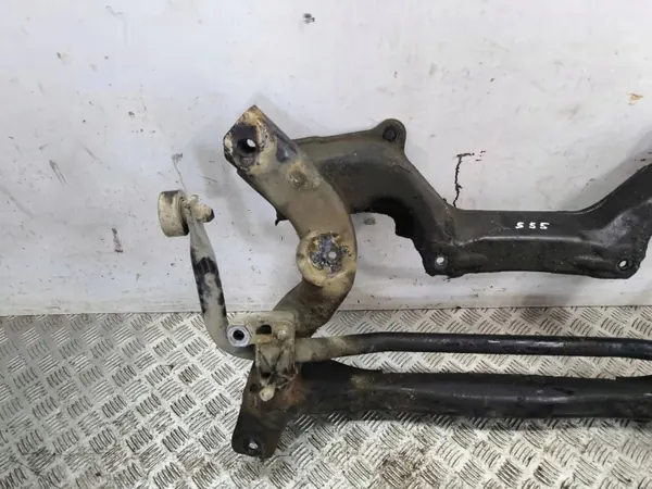 Subchassi Dianteiro Mercedes-Benz OEM AMD138369 Usado image 3