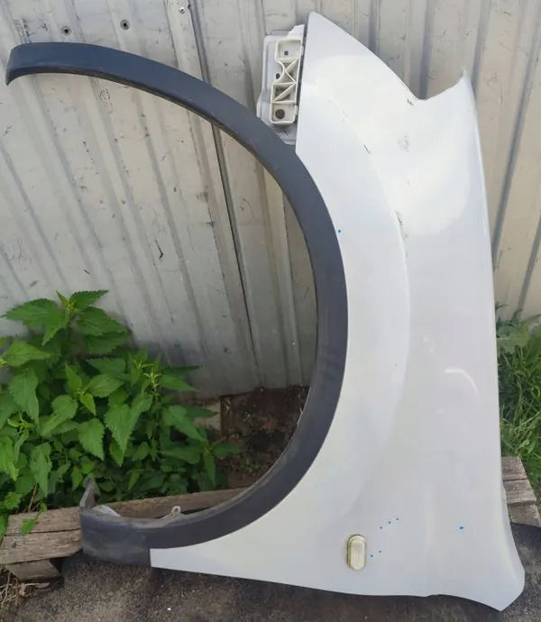 Voorlinker spatbord OEM KLA11123 voor Nissan Qashqai I image 2