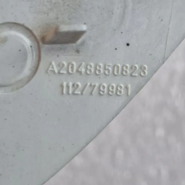 MERCEDES CLASE C W204 07-11 SEDÁN TAPÓN DE PARAGOLPES OEM image 5