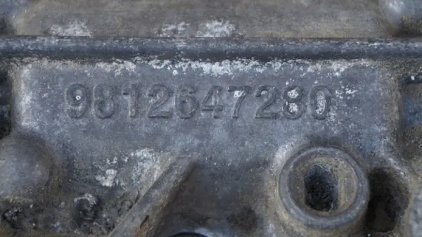 OEM 9812647280 Couvre-soupape pour 1.5 HDI BlueHDI image 4