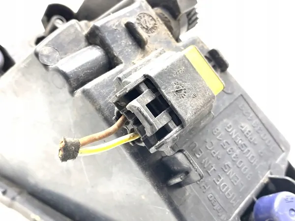 Farol Halógeno Direito Frontal Skoda Fabia III image 3