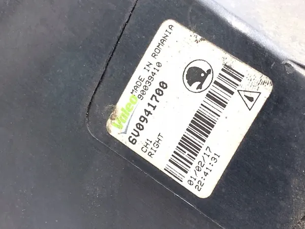 Farol Halógeno Direito Frontal Skoda Fabia III image 4