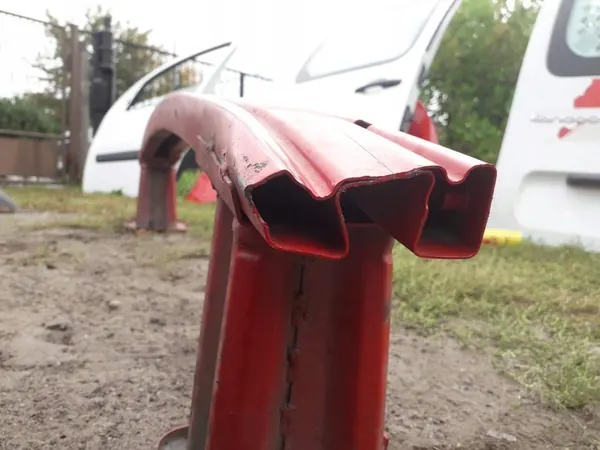 Trave paraurti anteriore Renault Trafic II Opel Vivaro 14- OEM 95516997 image 3