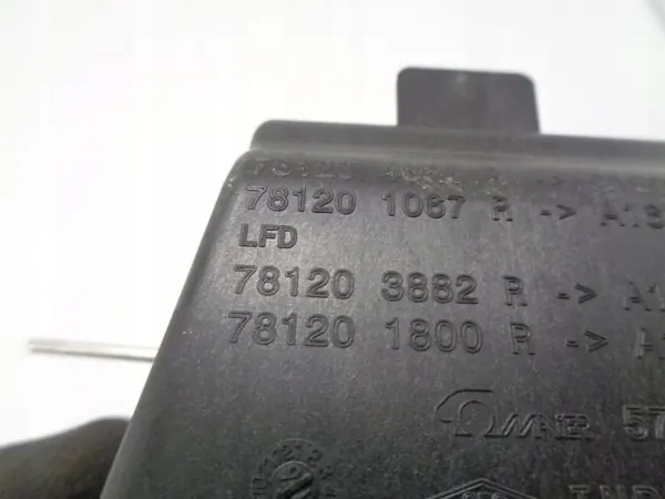 OEM 781201067R polttoainelippa Renault Talismanille image 6