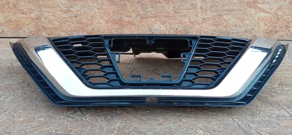 Griglia paraurti anteriore Nissan Qashqai II J11 62310HV00A image 3