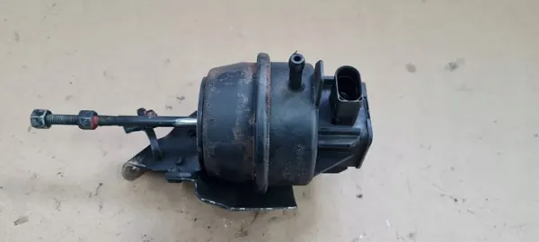 Válvula turbo GRUSZKATUR para Audi Q5 8R 2.0 TDI image 2
