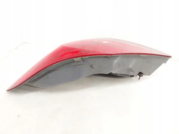 MERCEDES C W205 RECHTER ACHTERLAMP A2059061457 image 2