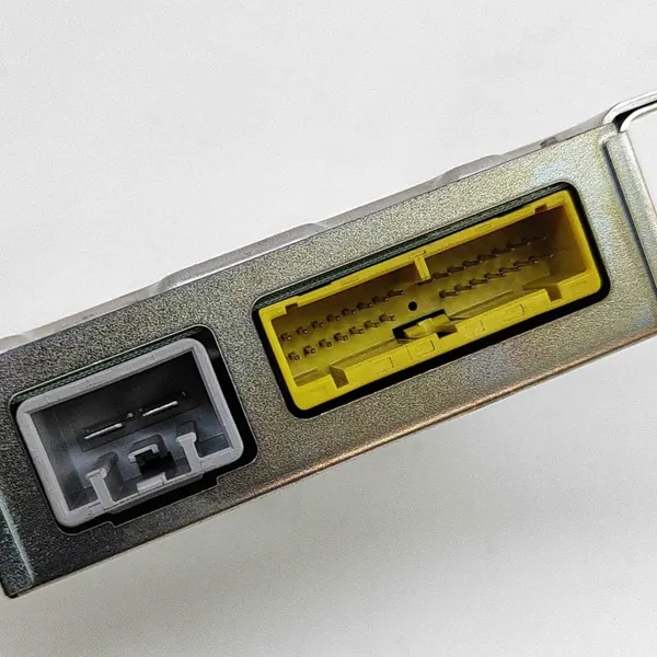 Actief ophangingsmodule OEM 8W8318B008AG Jaguar XK image 5