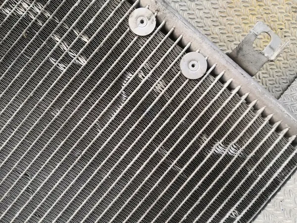 Mercedes-Benz A W168 Kylmäainekondensaattori / A/C OEM image 2