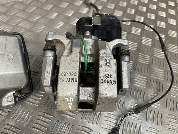 BMW OE 6885839 Bremsscheiben & Bremssattel Set - Gebraucht image 10