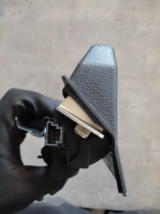 Huvlås Volkswagen Touareg II 7P0827505J image 7