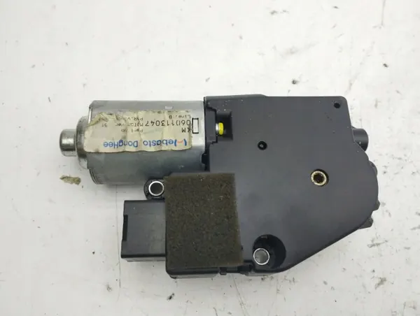 KIA Sportage 2007 Schiebedachmotor OEM FR0160350A image 5