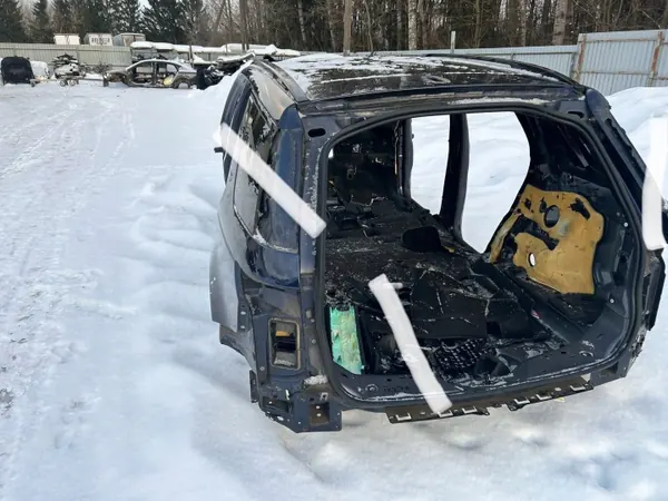 Land Rover Discovery Sport takapaneeli MTL36920 image 4