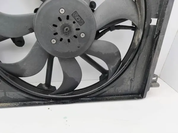 Elektrisk kylfläkt Nissan Qashqai 2020 OEM 21481HV80B image 4