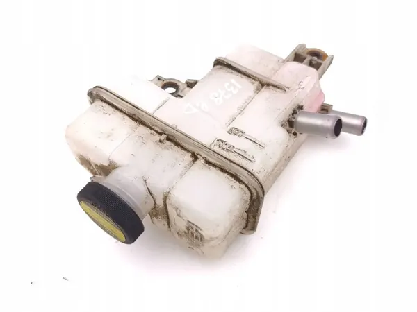 Toyota RAV4 XA50 Laajennussäiliö OEM AMD226872 image 3