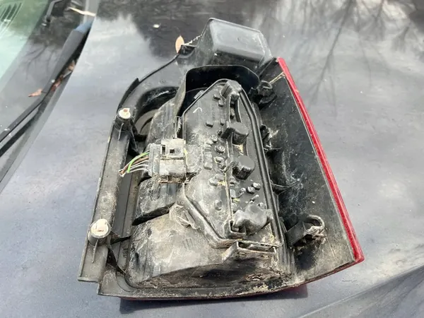 Luz Trasera Izquierda VW Transporter 7H0945095F image 4