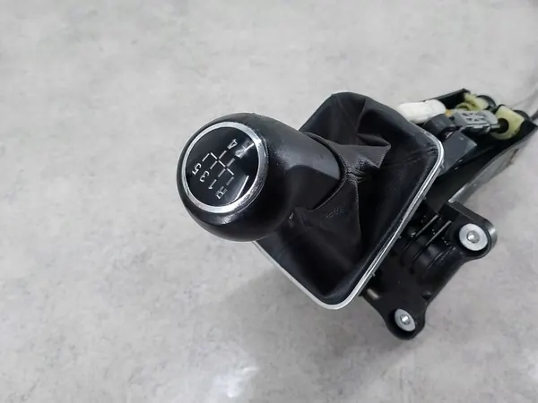 Vaihteiston vaihde Opel Zafira B image 4