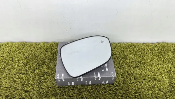 Verre de rétroviseur droit OEM 96365-5mp0a avec capteur image 2
