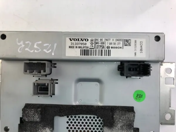 Volvo S60 II navigointinäyttö OEM 31337050 image 3