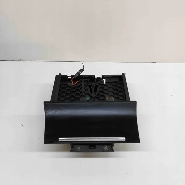 Askkopp Skoda Superb III Estate OEM 3V1863077A image 2