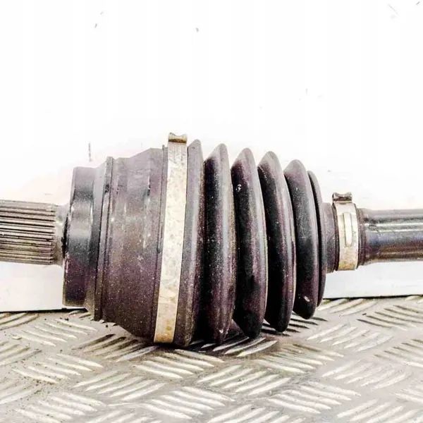 Semi-eixo dianteiro direito Mercedes-Benz GLE (W166) 2015 A1663301300 image 2