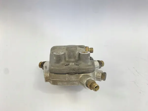 Distribuidor Combustível OEM 0438101026 Mercedes W124 image 5