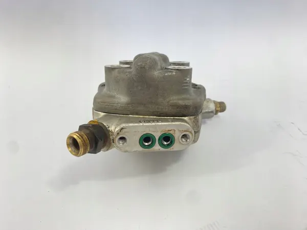 Distribuidor Combustível OEM 0438101026 Mercedes W124 image 7
