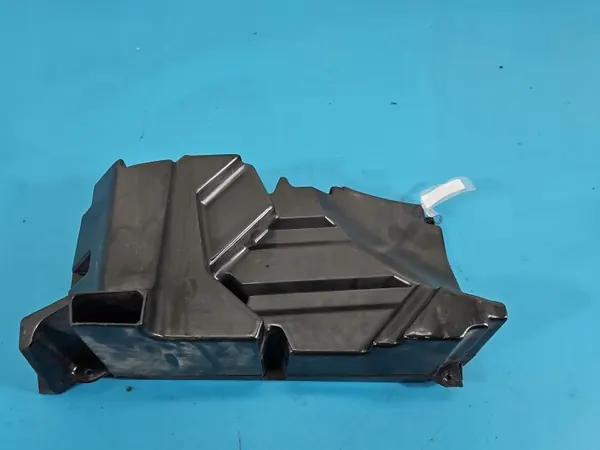 Alfa Romeon Subwoofer OEM 606833180 - Käytetty image 6