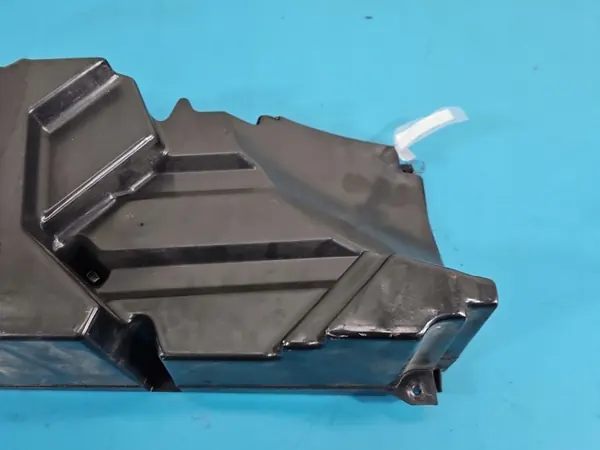 Alfa Romeon Subwoofer OEM 606833180 - Käytetty image 7