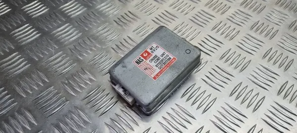 Module de régulateur Subaru OE 87022FC010 image 2
