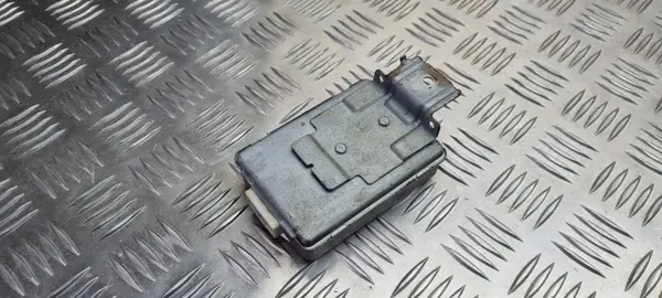 Module de régulateur Subaru OE 87022FC010 image 3