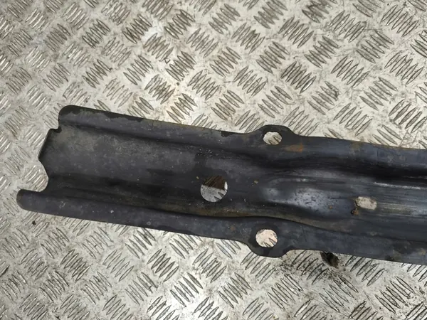 BMW E60 E61 Takapuskuri vahvistus 7033712 image 10