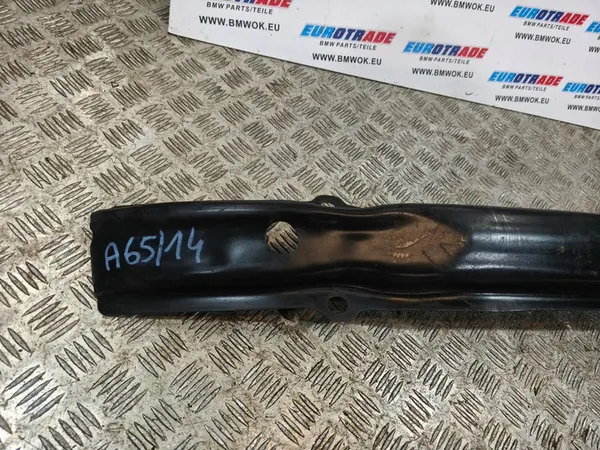 BMW E60 E61 Takapuskuri vahvistus 7033712 image 2