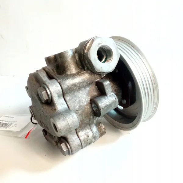 Bomba de direção assistida VW Passat B7 Jetta 2.5 FSI 5C0422152G image 2