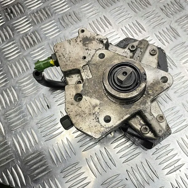 Brandstofpomp V70 II XC70 II S60 I S80 I XC90 I image 2