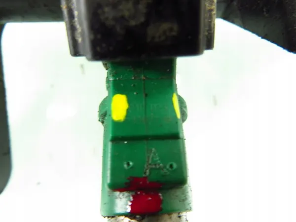 OEM 9655833580 Rail d'injection Peugeot 206+ 1.4 image 4