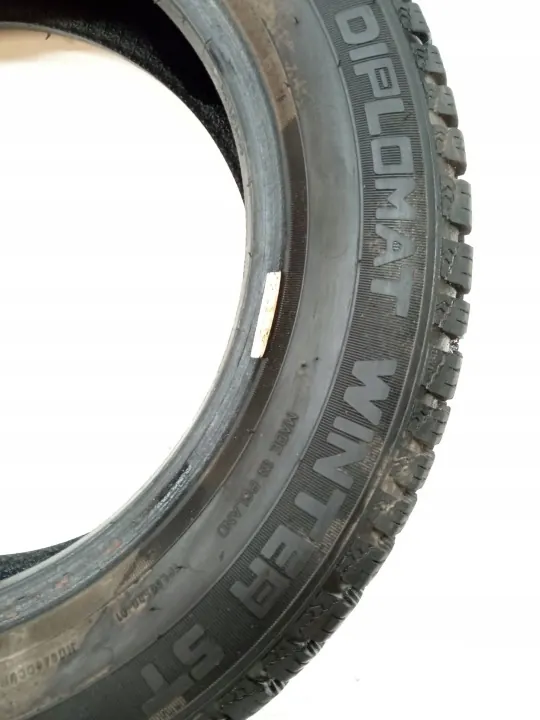 2x Diplomat Winter ST 145/70R13 71T Vinterdäck image 3