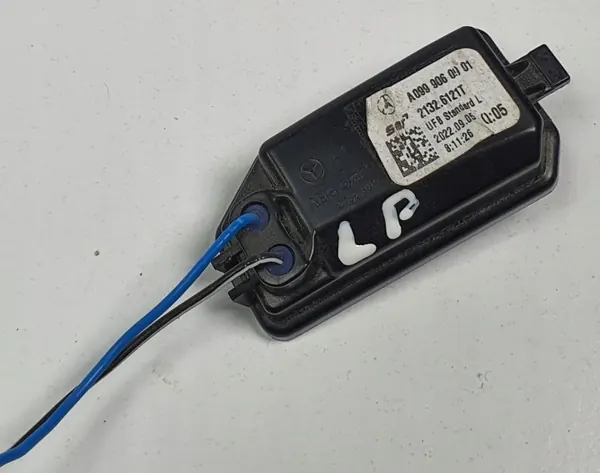 Luz LED OEM A0999060901 para espejo izquierdo image 3