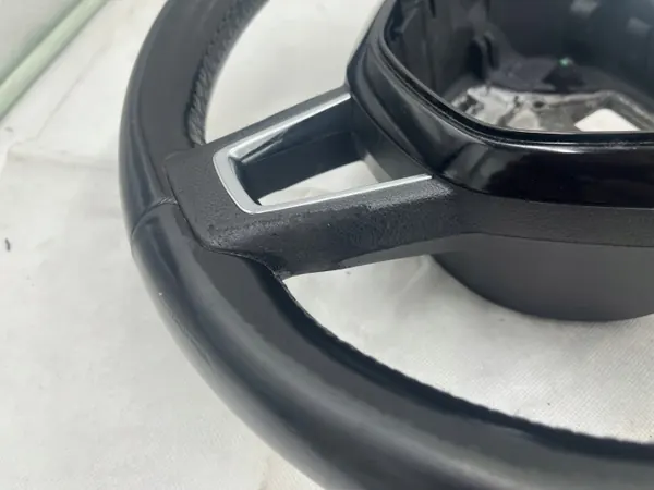 Volante OEM 5E0419091AD para Skoda Octavia III image 5