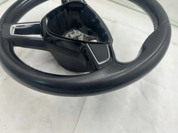 Volante OEM 5E0419091AD para Skoda Octavia III image 6