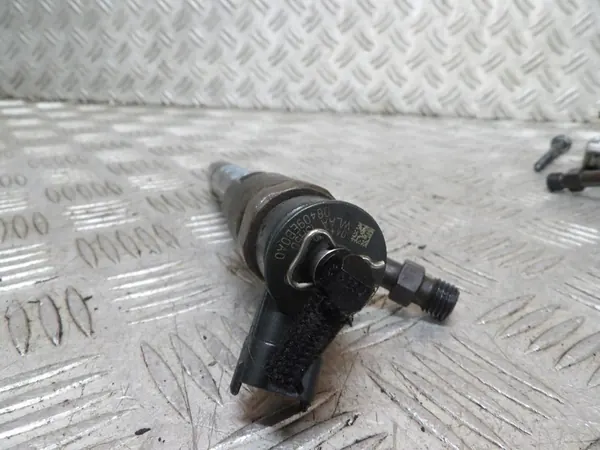 Injektor FORD RANGER MAZDA BT-50 2.5 TDCI WLAA 0445110250 image 6