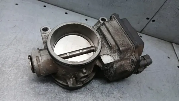 Corps de papillon OEM VOLVOMAR-140484 Renault Laguna II image 4