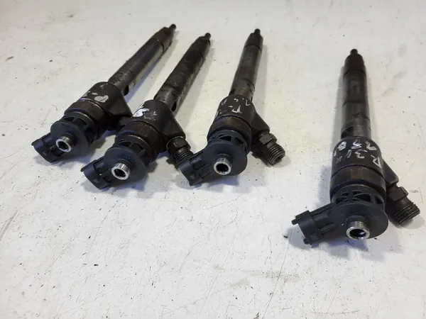 Peugeot 308 T9 Lift Injektor 9820403480 image 4