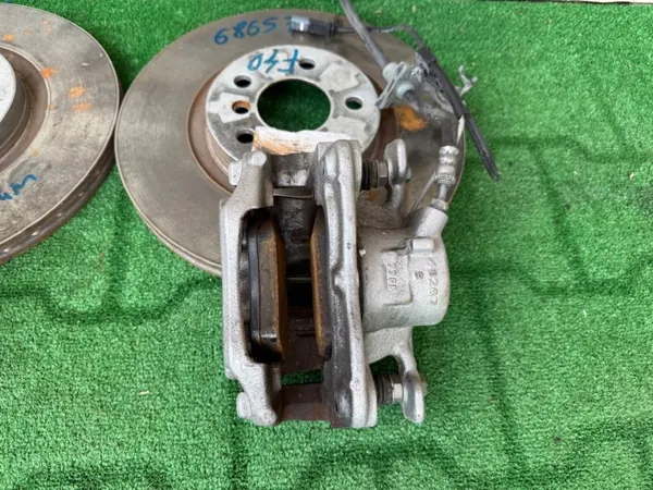 OEM 6865713 Remschijven, Remklauwen, Blokken BMW 1 F40/2 F44 image 3