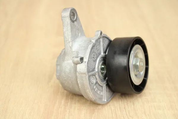 ORG ROLKA NAPINACZ PASKA VOLKSWAGEN TIGUAN III 2.0 TDI 04L903315N image 2