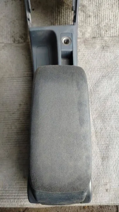 OEM TUNEL ŚRODKOWY PODŁOKIETNIK AUDI A3 8P LIFT OE image 6