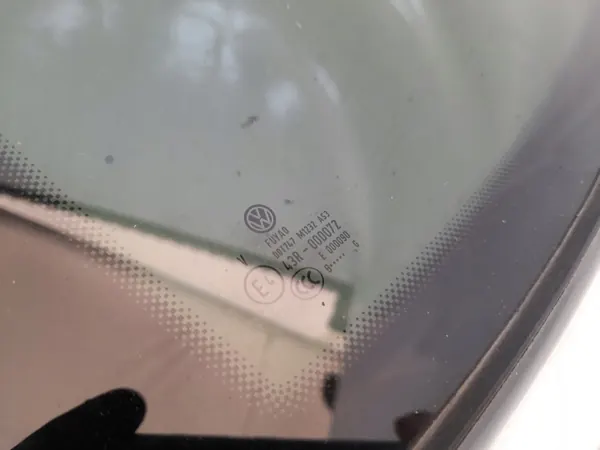 VW Atlas 18-24 Linker Achterruit OEM 3CN845297 image 5