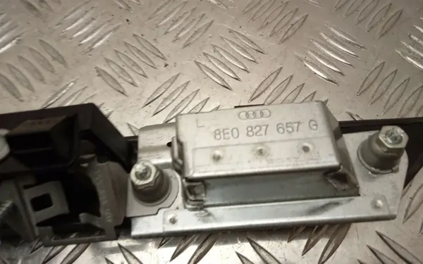 OEM 4H0827574 Audi A8 S8 D4 Feu plaque arrière image 5