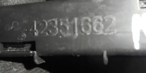 Guia de janela dianteira direita Opel Mokka A 12 42351662 image 3